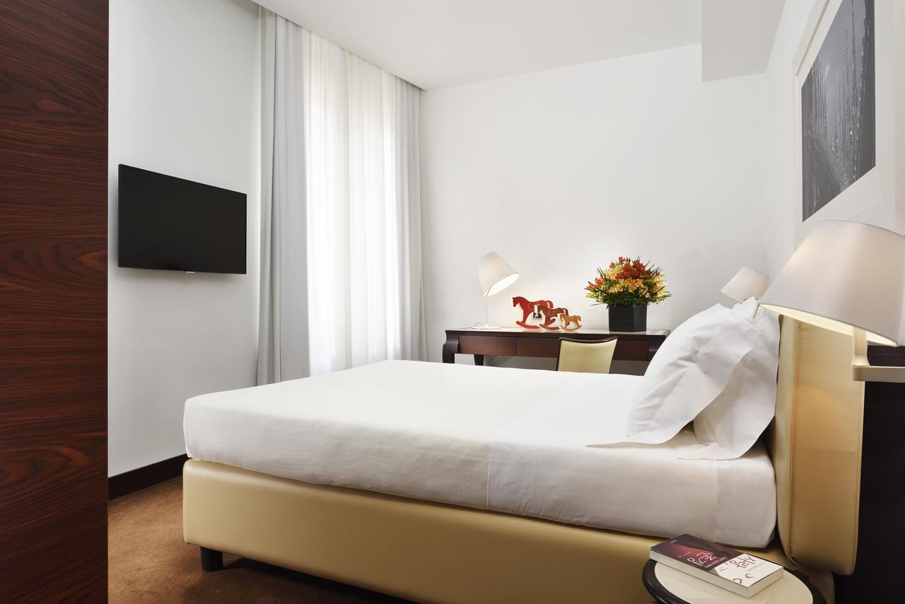 Milano Castello Luxury Apartment מראה חיצוני תמונה