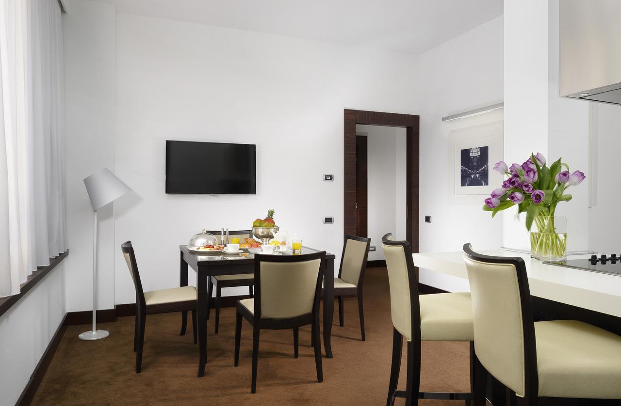 Milano Castello Luxury Apartment מראה חיצוני תמונה